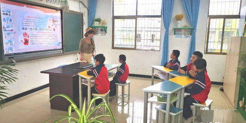 用心做好孩子们的爸爸妈妈 记平坝区特殊教育学校
